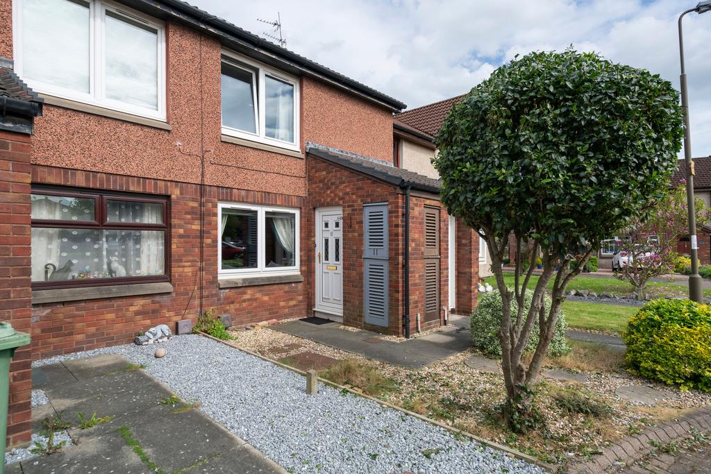 11 Stoneybank Court, Musselburgh... 1 bed flat for sale £130,000
