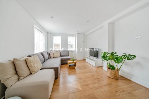 2 bedroom flat for sale, Park Road, Southgate