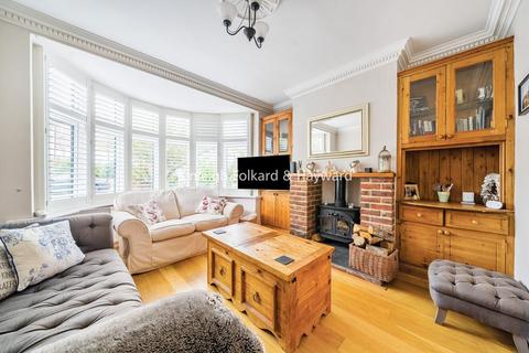 97 Westhurst Drive, Chislehurst, BR7 6HS