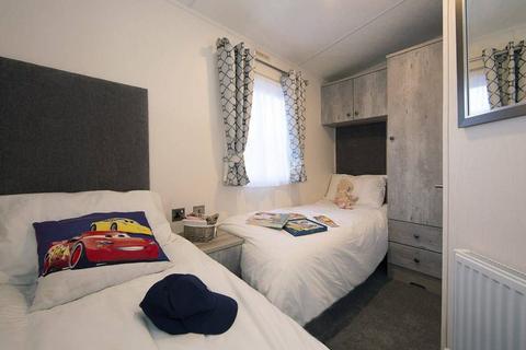 2 bedroom lodge for sale, Ashbourne Heights Holiday Park