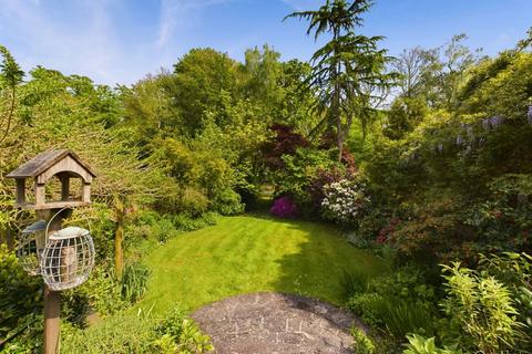 154 Ballards Way, Croydon, CR0 5RG