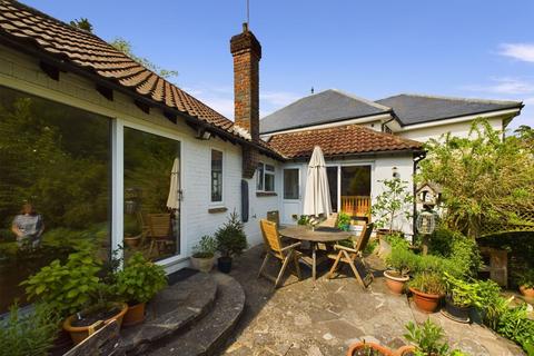 154 Ballards Way, Croydon, CR0 5RG