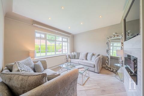 6 bedroom detached house for sale, Mere Farm Road, Oxton CH43
