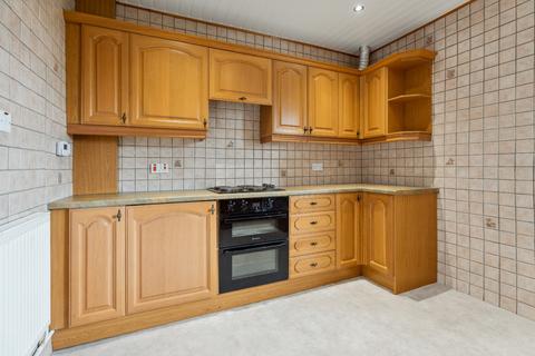 2 bedroom flat to rent, Kestrel Road, Anniesland, Glasgow, G13 3QS