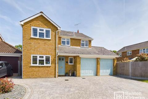 6 Cranmer Close, Billericay, CM12 0YQ