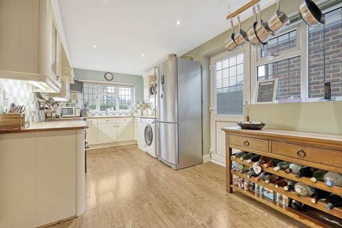 6 Cranmer Close, Billericay, CM12 0YQ