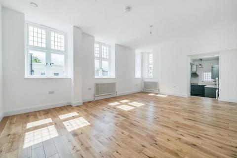 3 bedroom flat for sale, Central Thame,  Oxfordshire,  OX9