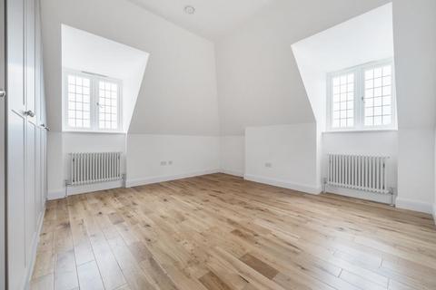 2 bedroom flat for sale, Central Thame,  Oxfordshire,  OX9