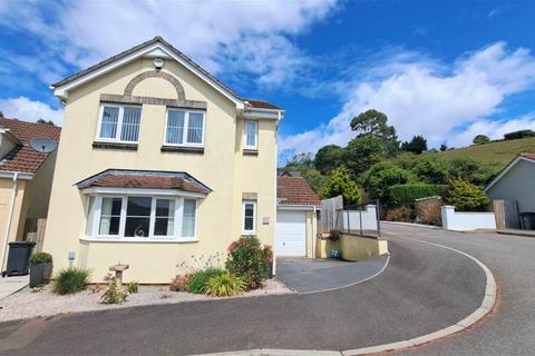 3 bedroom detached house for sale, Martinique Grove, Torquay TQ2