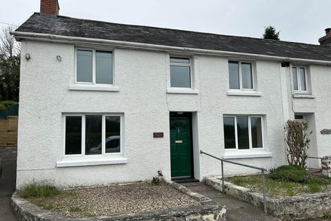 3 bedroom semi-detached house to rent, Drefach, Llanybydder SA40