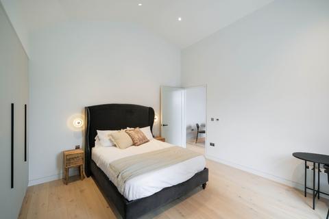 1 bedroom flat to rent, Ganton Street W1F