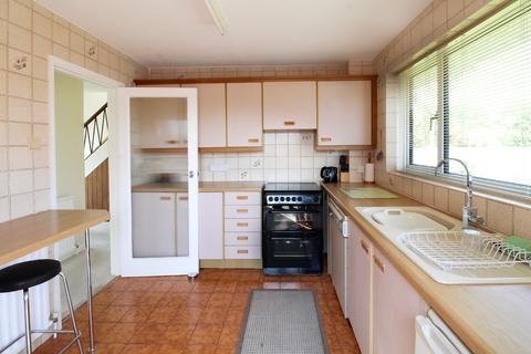 3 bedroom chalet for sale, Pagham Road, Pagham, Bognor Regis, West Sussex PO21