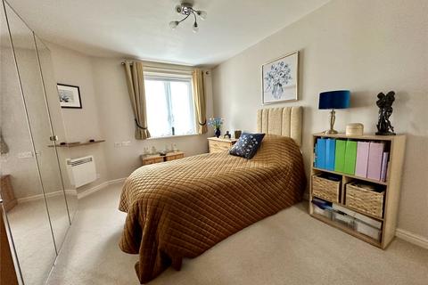 1 bedroom apartment for sale, Avenue Road, Lymington, Hampshire, SO41