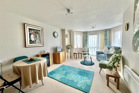 1 bedroom apartment for sale, Avenue Road, Lymington, Hampshire, SO41