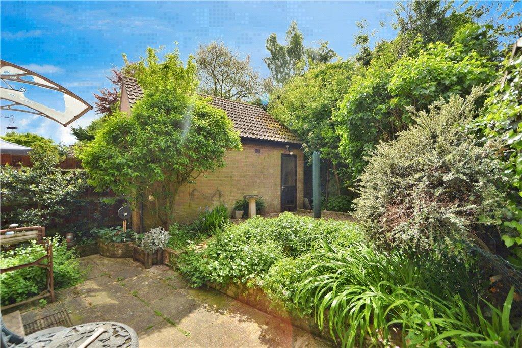 Bulmer Road, Sudbury, Suffolk 3 bed semidetached house for sale £280,000