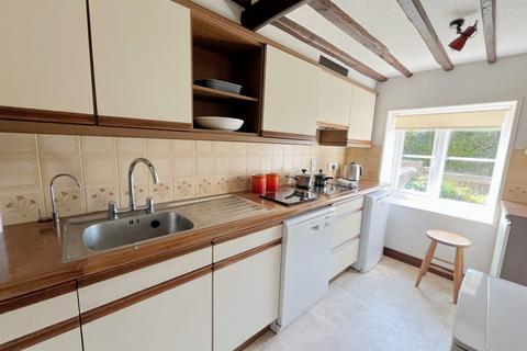 Willow Cottage Church Hill, Lover, Salisbury, SP5 2PL