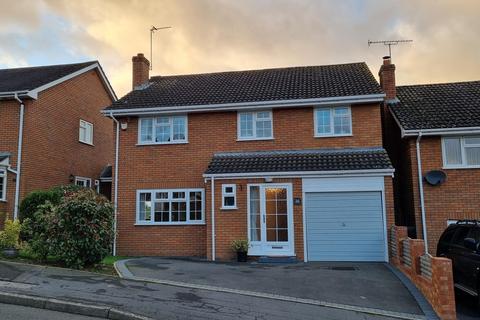 4 bedroom detached house to rent, Lea View, Cleobury Mortimer, Kidderminster, DY14