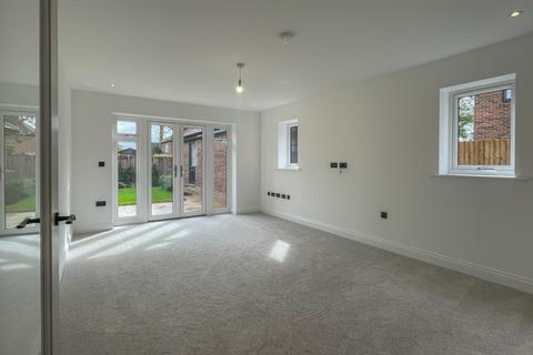 2 bedroom detached bungalow for sale, Plot 6, The Stanton at Hayfield Lodge, 41, Ginn Close CB24