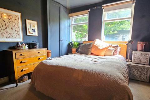 2 bedroom flat for sale, Culverley Road, Catford, Lewisham, London, SE6