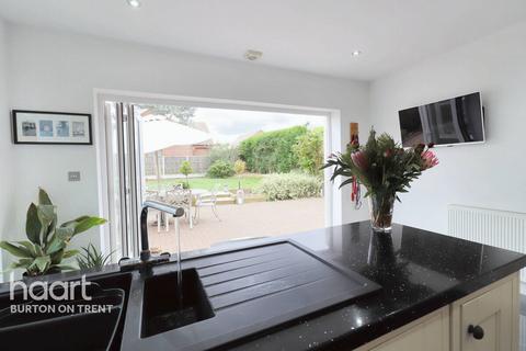 56 Alrewas Road, Kings Bromley, Burton-on-trent, DE13 7HW