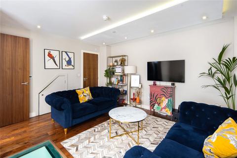 2a Sylvester Road, London, E8 1EP