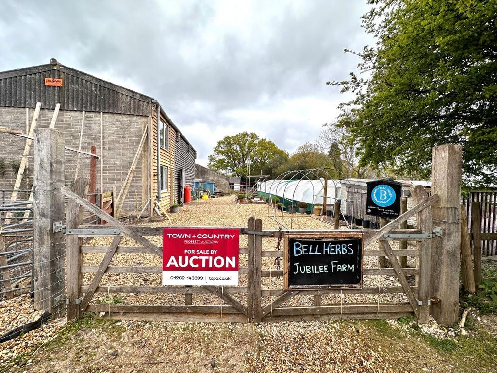 Jubilee Farm, Purlieu Lane, Godshill... Property for sale £185,000