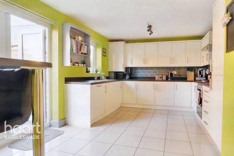 27 Bridge View, Shefford, SG17 5FT