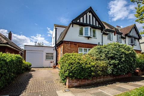 4 bedroom semi-detached house for sale, Percy Road, Leigh-on-sea, SS9