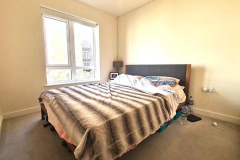 1 bedroom flat for sale, Goldhawk House, Beaufort Square, NW9