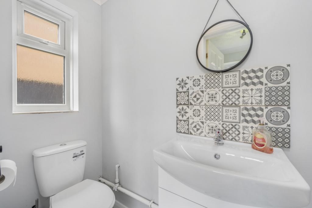 8 Tyler Crescent (Butterwick)-19