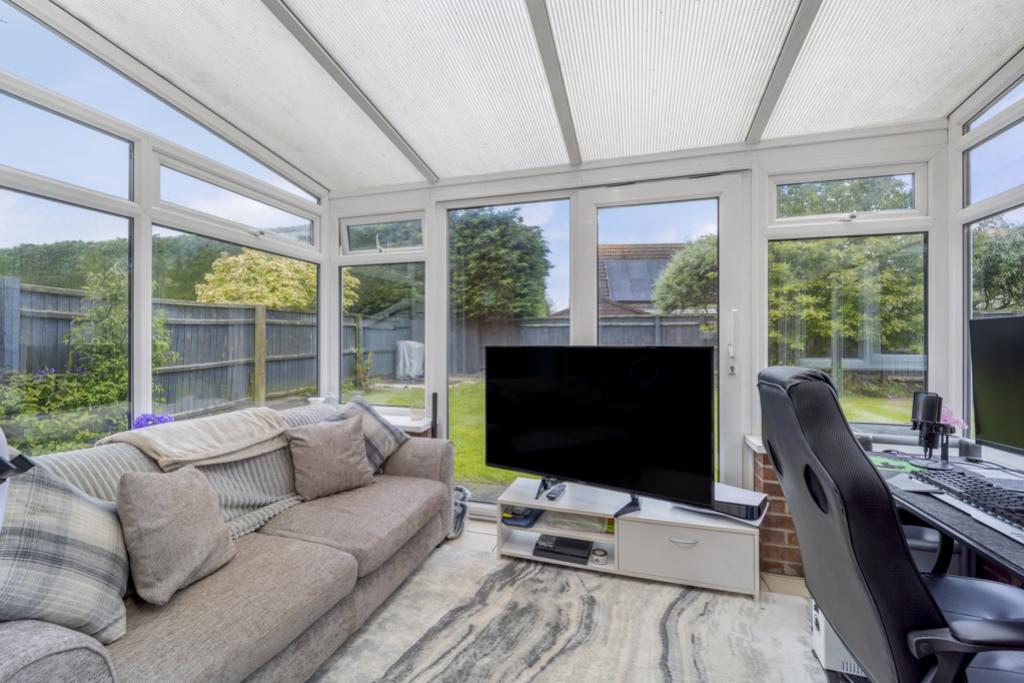 8 Tyler Crescent (Butterwick)-17