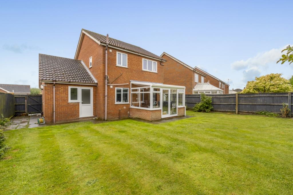 8 Tyler Crescent (Butterwick)-8