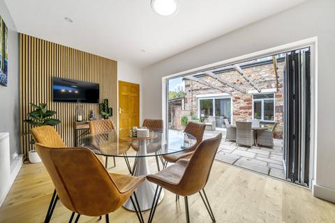 Manor Cottage Haldon Hill, Kennford, Exeter, EX6 7XU