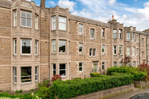 13/2 Granton Road, Edinburgh, EH5 3QJ