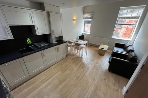 2 bedroom duplex to rent, Wetmore Road, Burton-On-Trent, DE14