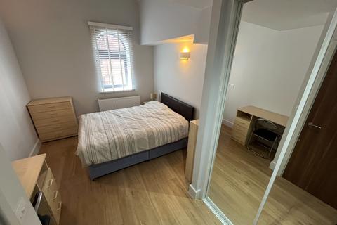 2 bedroom duplex to rent, Wetmore Road, Burton-On-Trent, DE14