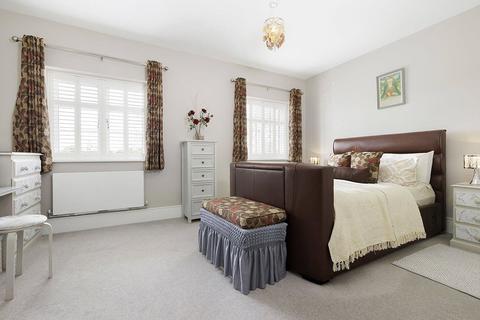 22 Sargent Square, Broadway, WR12 7FE