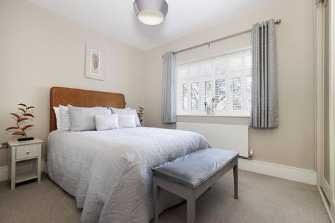 22 Sargent Square, Broadway, WR12 7FE