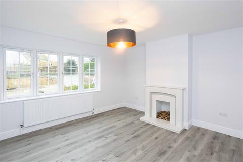 4 bedroom detached house for sale, No Onward Chain in Hawkhurst
