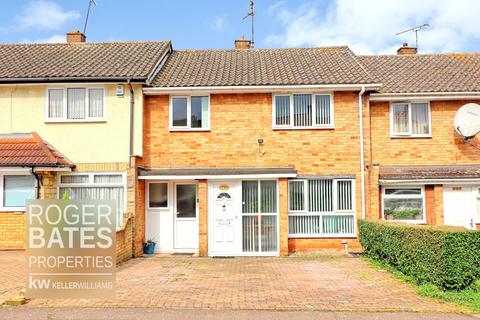 3 bedroom terraced house for sale, Church Road, Basildon, Essex SS14