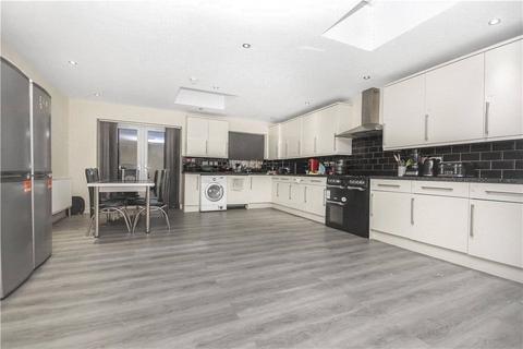 undefined, Edenvale Road, Mitcham, CR4