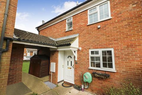 2 bedroom cluster house for sale, Old School Close, Codicote, Herts, SG4