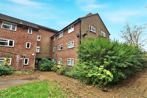 Flat, 72 Talbot Road, Hatfield, AL10 0QZ