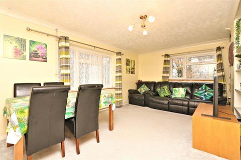 Flat, 72 Talbot Road, Hatfield, AL10 0QZ
