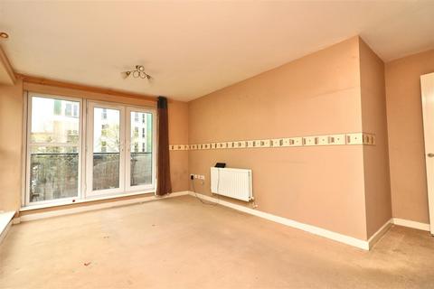 2 bedroom flat for sale, Parkhouse Court, Hatfield, Herts, AL10