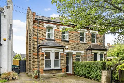 20 Rowden Road, Beckenham, BR3 4NA