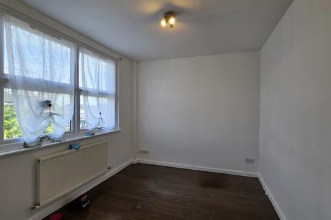 2 bedroom apartment to rent, Treadway Street, London, Haggerston