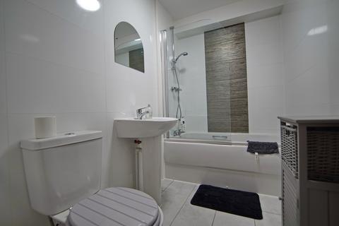 1 bedroom apartment to rent, Surrey Street, Bristol BS2