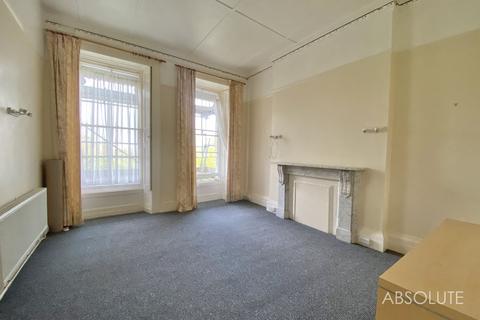 1 bedroom apartment to rent, Higher Woodfield Road, Torquay, TQ1