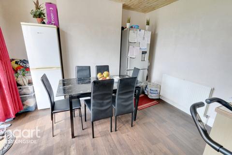 28 Waverley Gardens, Ilford, IG6 1PJ